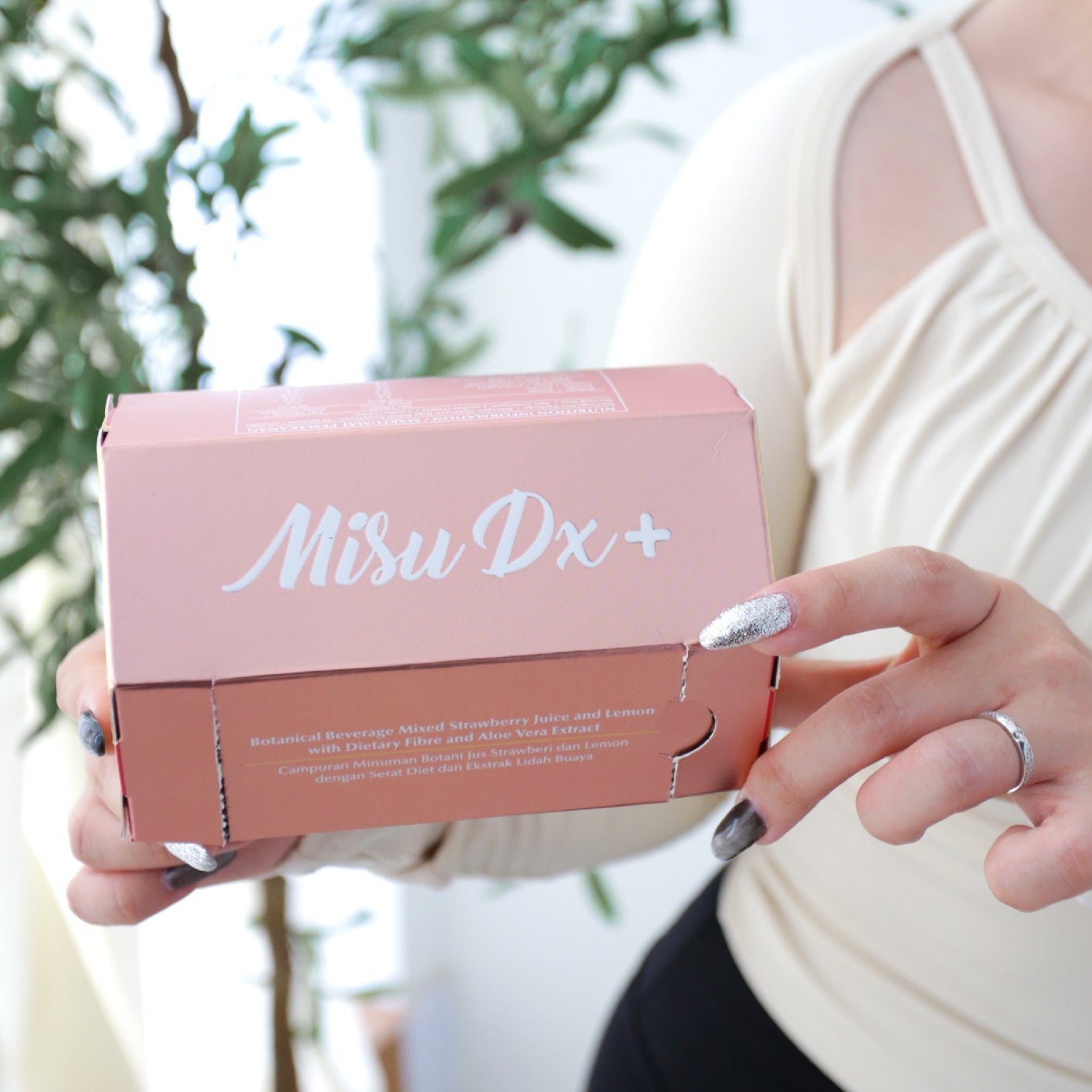 Misu Dx+ Detox: Strawberry & Lemon Botanical Beverage for Slimming & Gut Health